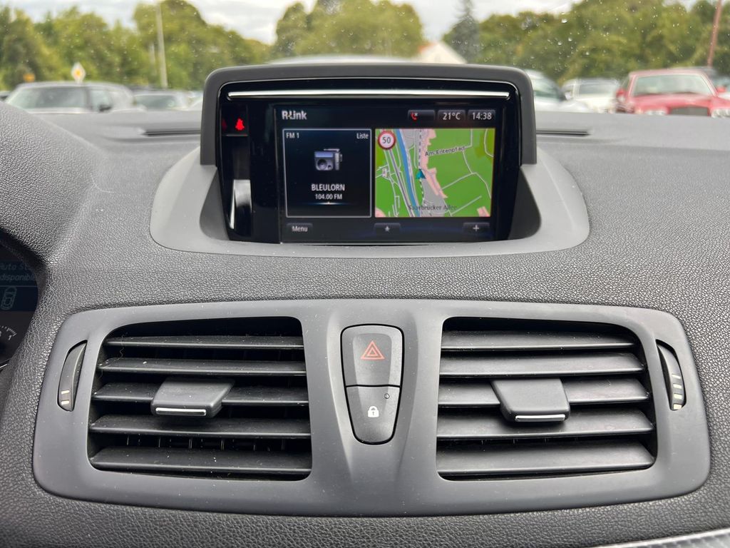 Renault MEGANE III COUPE GT RENAULT SPORT 220 CV GPS 3D R-LINK MP3 USB JA  18 RADAR BLUETOOTH RÉGULATEUR d'occasion à XERTIGNY – Bougel transactions